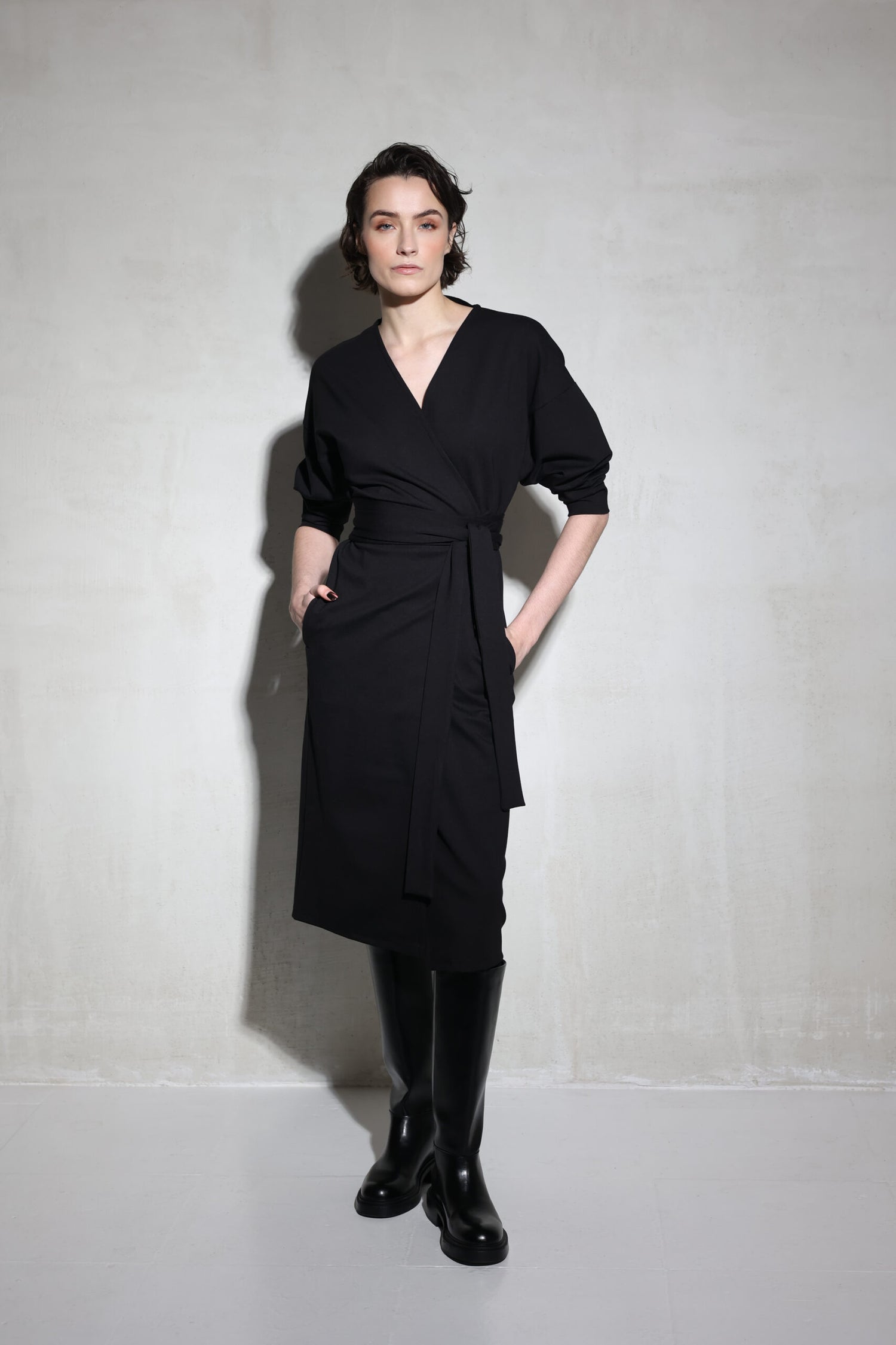 Nola Kimono Dress Black