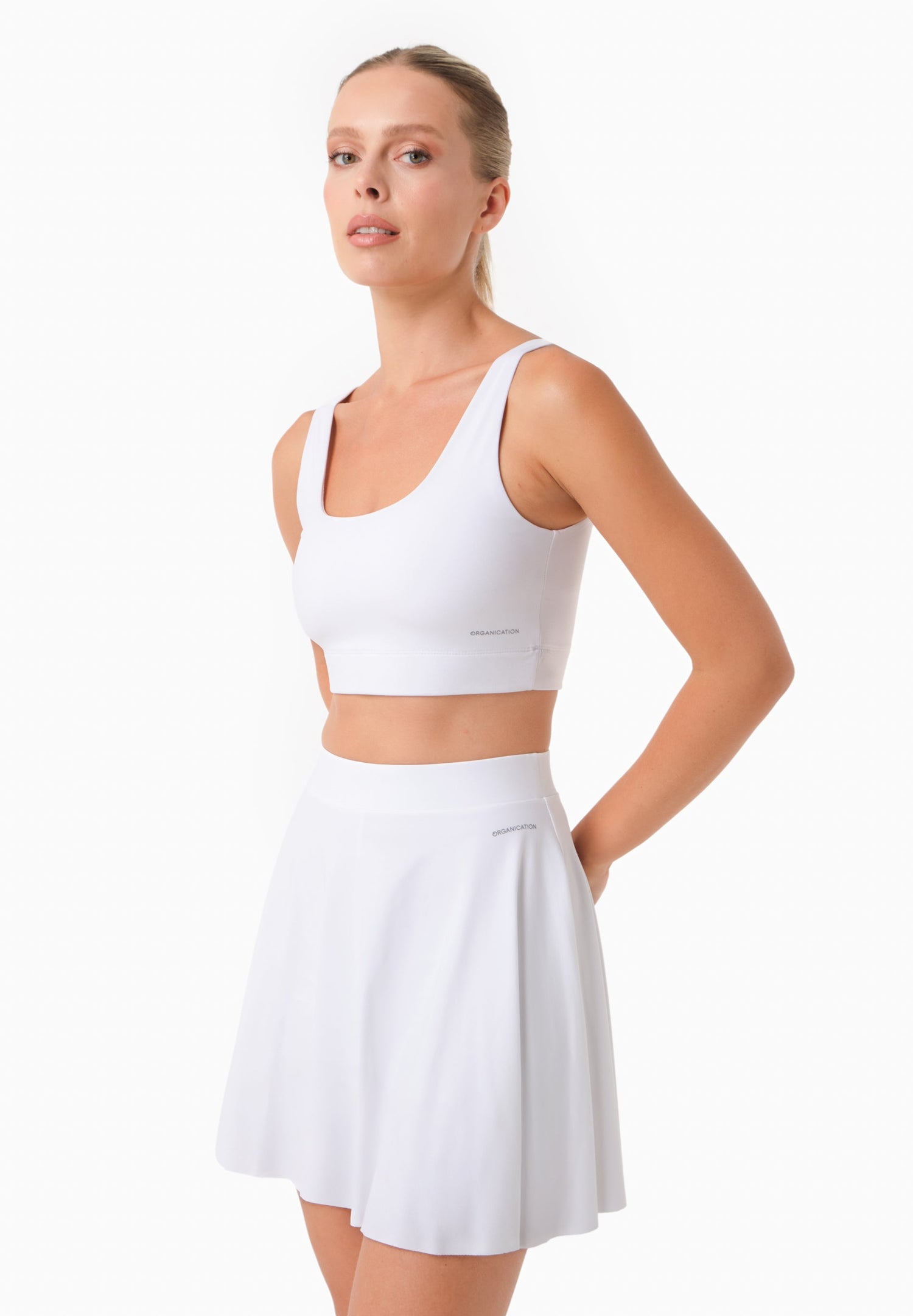 BESSwhite-4_3953.jpg?v=1763443928
