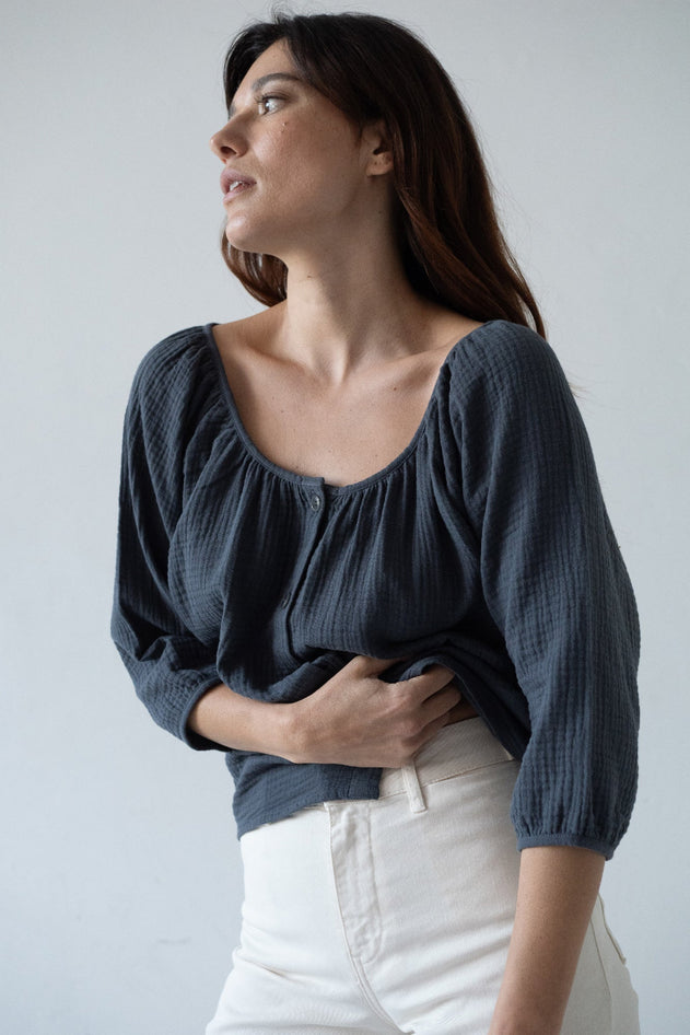 Blanche Muslin Top Black