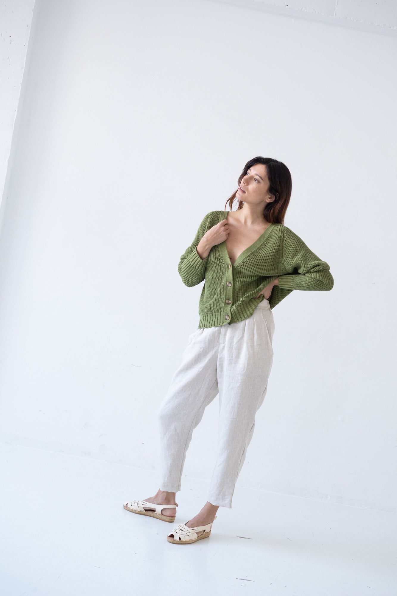 Bijoux Linen Pleated Trousers Beige