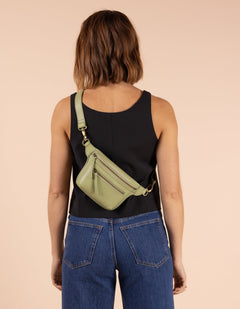 Beck's Bum Bag Classic Leather Tea Green