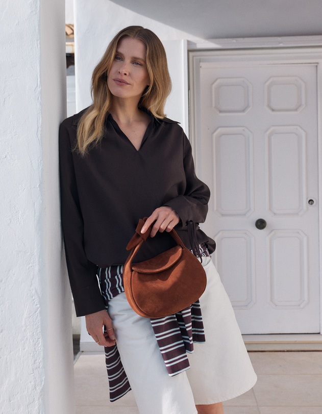 Coco-cognac-suede2.png?v=1774624065