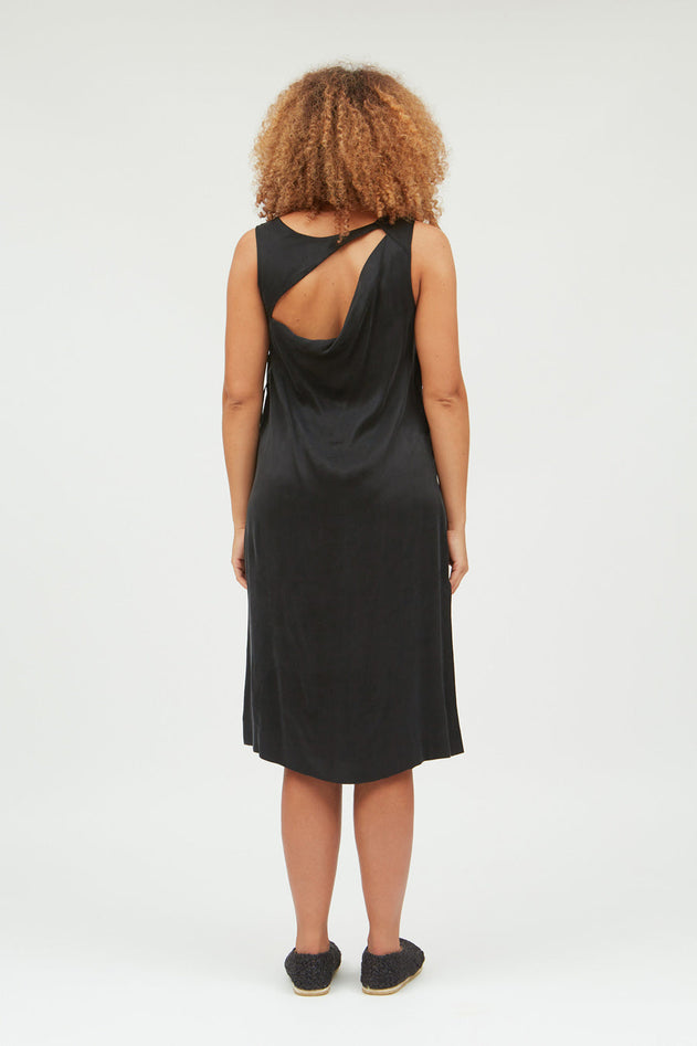 Besos Dress Black