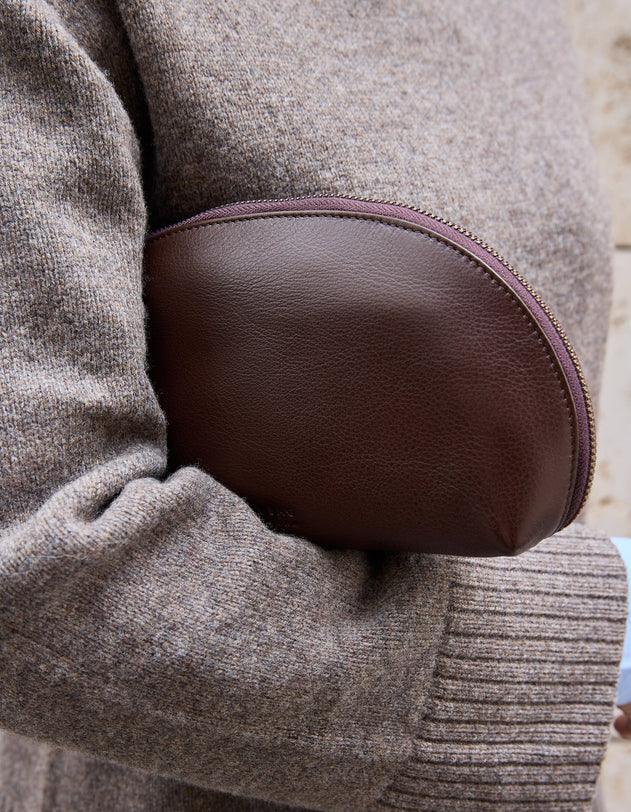 Make-Up Case Medium Soft Grain Chocolate