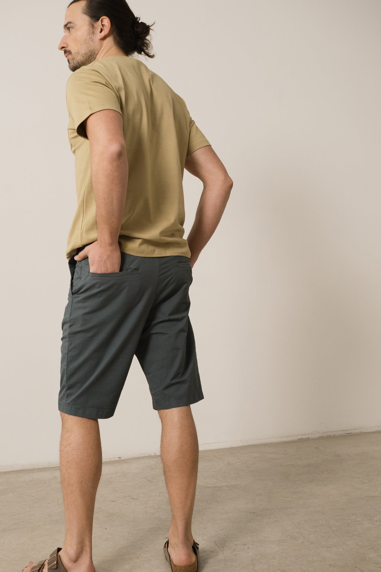 Men's Hans Linen Blend Bermuda Shorts Blue