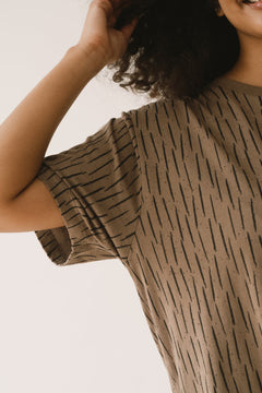 Harriet Unisex T-Shirt In Brown Bark