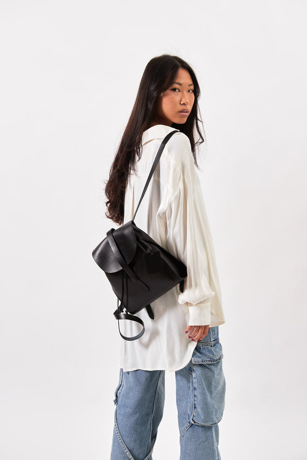 Mod 130 Cuoio Nahkareppu Musta