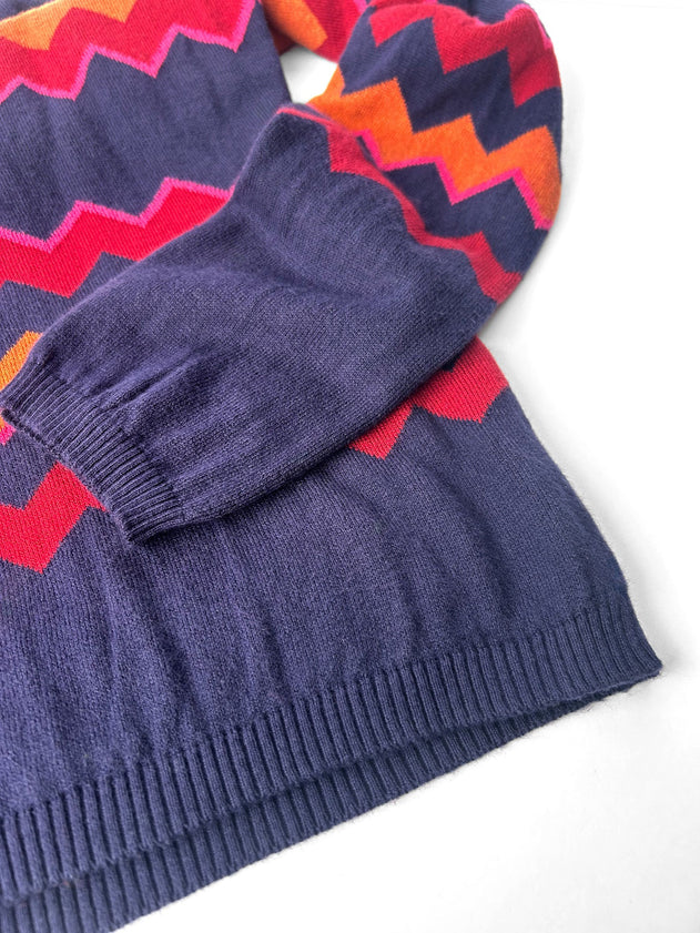 Close-up of organic cotton chevron knit texture