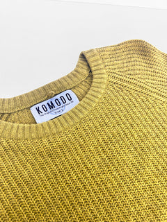 Man wearing Komodo Giovanni yellow sweater