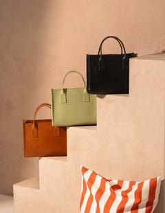 Jackie Midi Bag Classic Leather Black