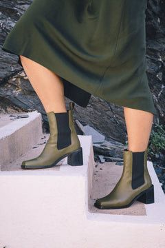 Squared Heel Boots Khaki