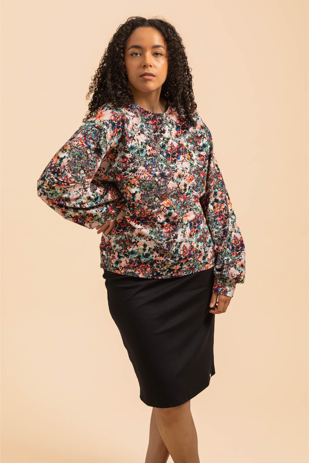 Sweatshirt Blooming Forest