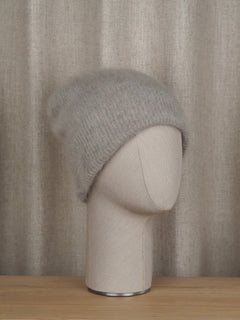 Kara Cashmere Beanie Greige