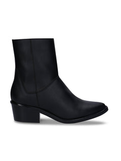 KELLA Black