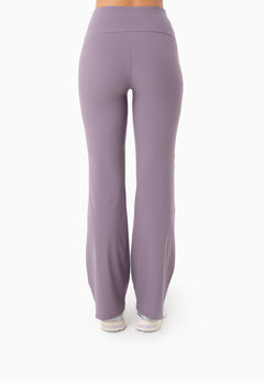 LAVINNdirtylilac-6_4491.jpg?v=1763472516