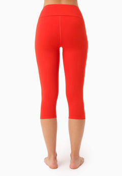 Lissa Capri Leggings Hot Red