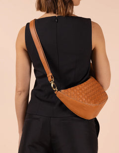 Leo Bag Woven Soft Grain Leather Wild Oak