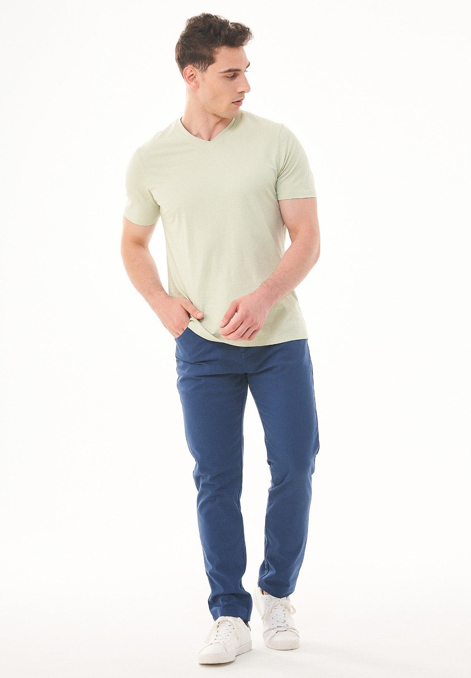 Basic V-Neck T-Shirt Soft Green