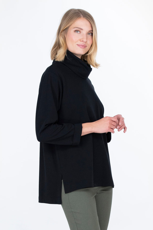 Ombra Knitted Sweater Black