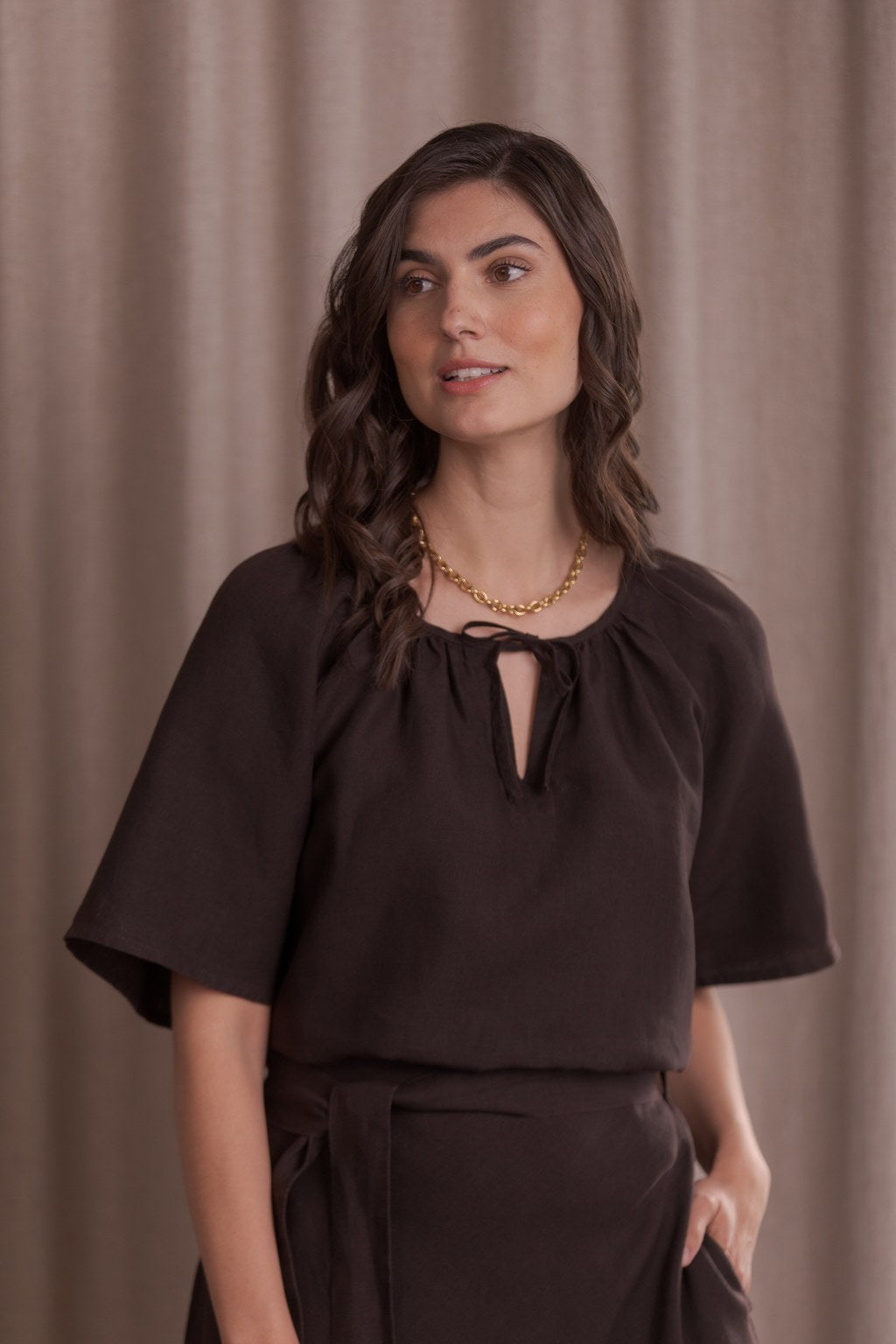 Lila Wide-sleeved Linen Shirt Dark Chocolate