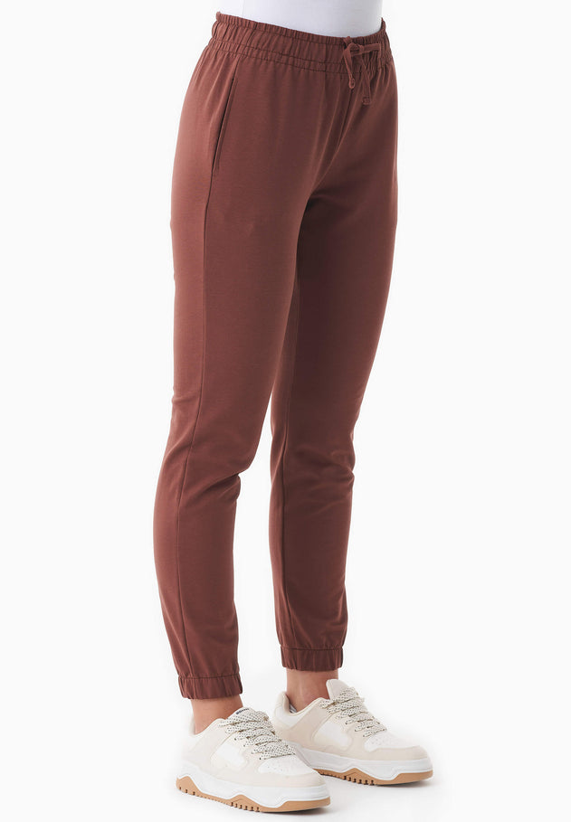 Peera Collegehousut Coffee Brown