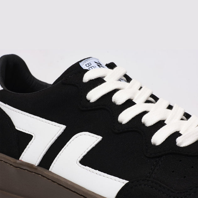 Bêta B3 Sneakers Black
