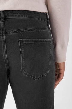 Rise Relaxed Tapered Basic Jeans Black