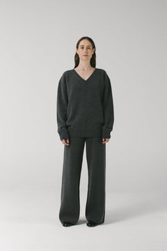 RHEA099 Merino-Cashmere V-Neck Grey