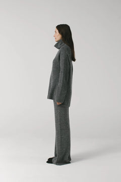 Heavy Turtle Neck Knit  Grey