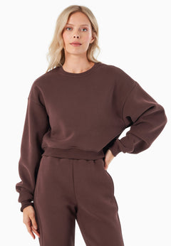 SILLIVIA Crop Sweatshirt Bitter Chocolate