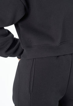 SILLIVIA Crop Sweatshirt Black