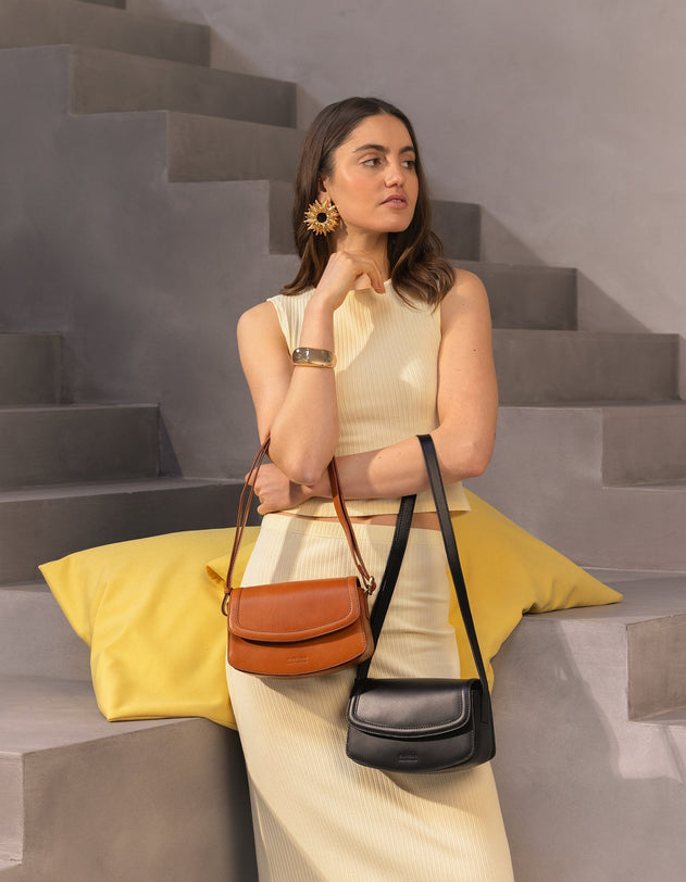 Kendalini Classic Leather Bag Black