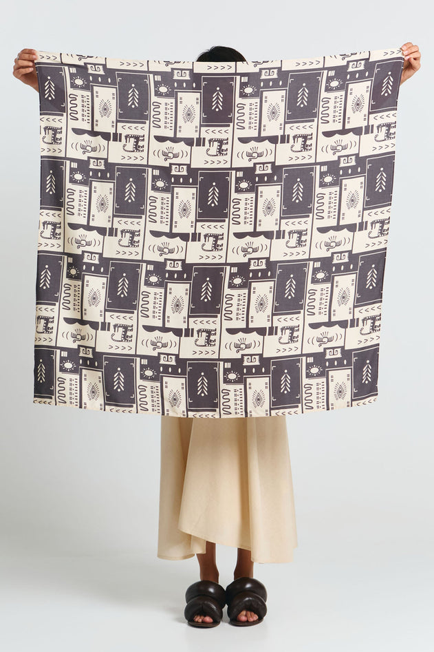 Tole Scarf Ethnic Print