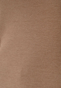 Tillda Ribbed T-Shirt Beige