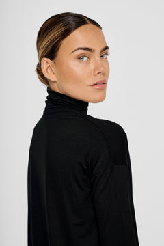 Tomasine Turtleneck Top Black