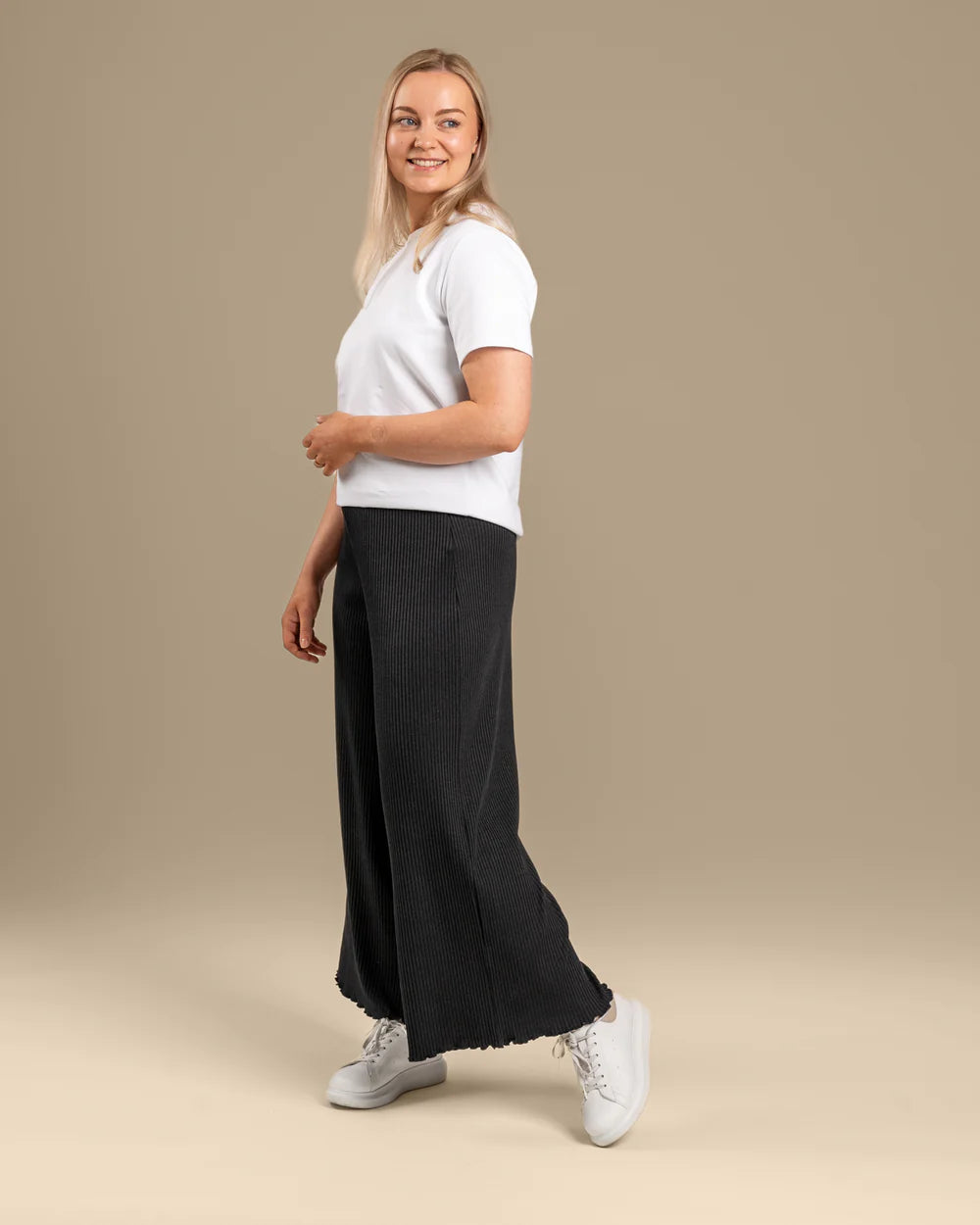 Long Ribbed Culottes Black