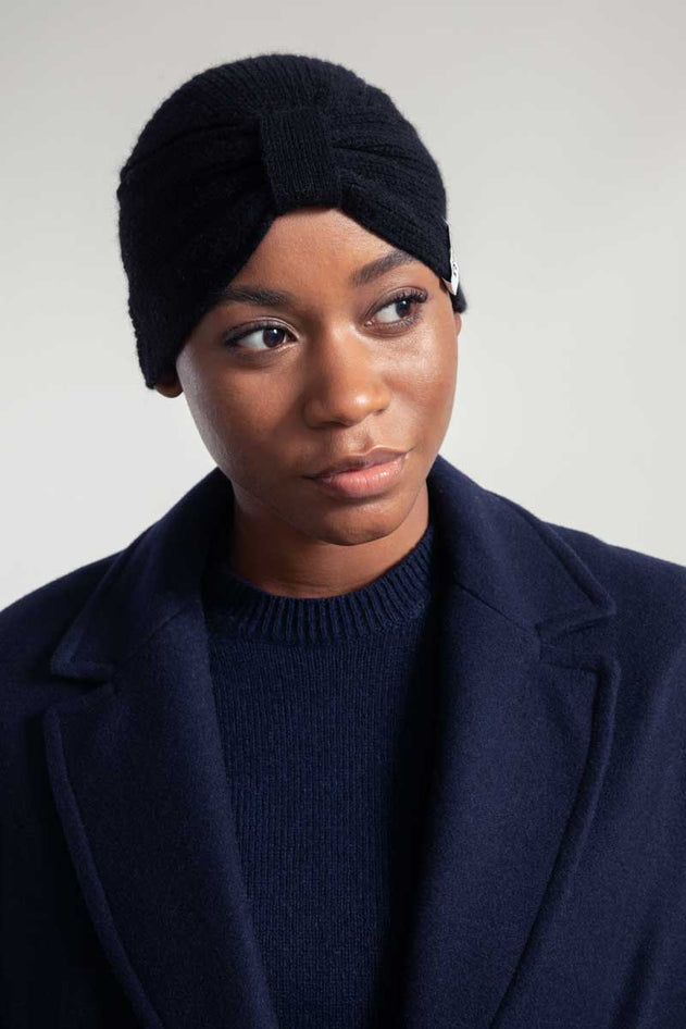 Amira Cashmere Turban Hat Black