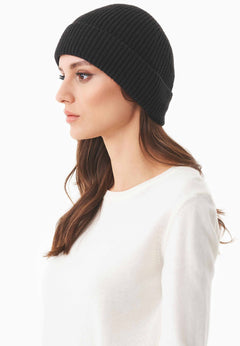 Ribbed Merino Wool Blend Beanie Black