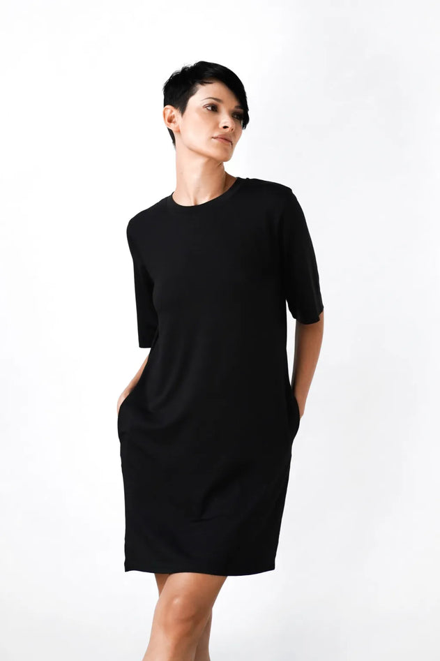 Valtteri Dress Black IVALO.COM