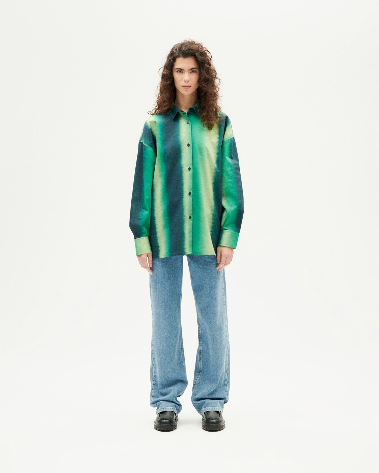 Green blouse water Juana