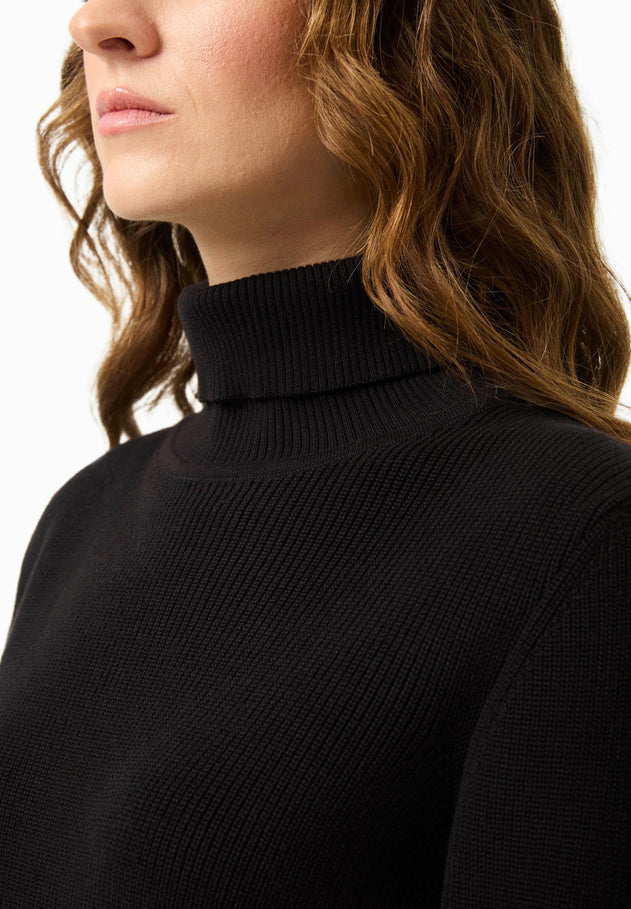 Women's Organic Cotton Turtleneck Knit Black