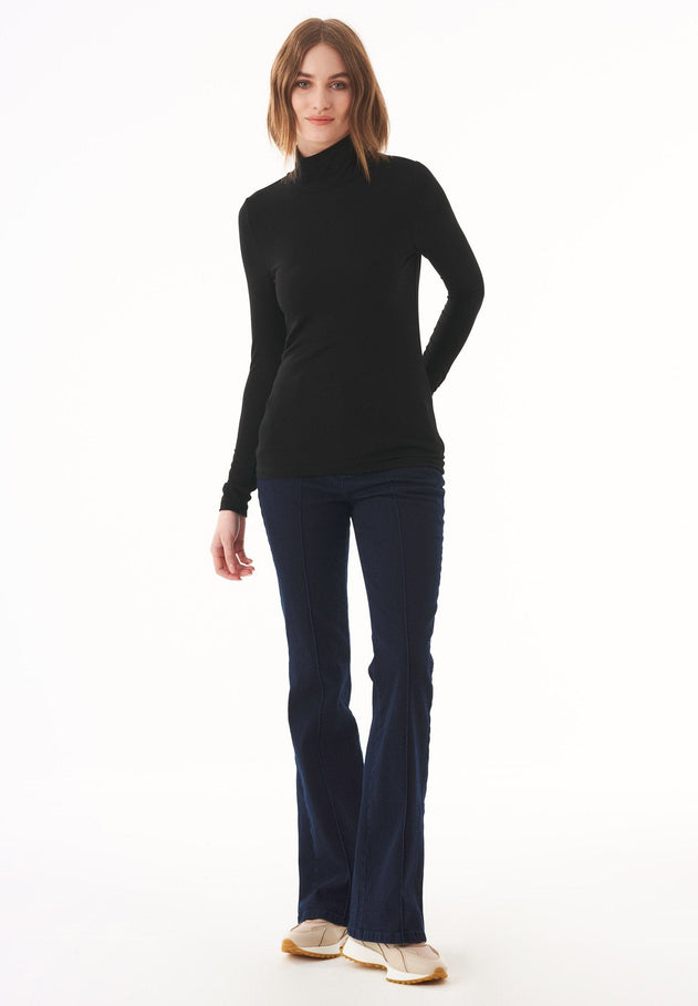 Women's Turtleneck Long-Sleeve Top Black