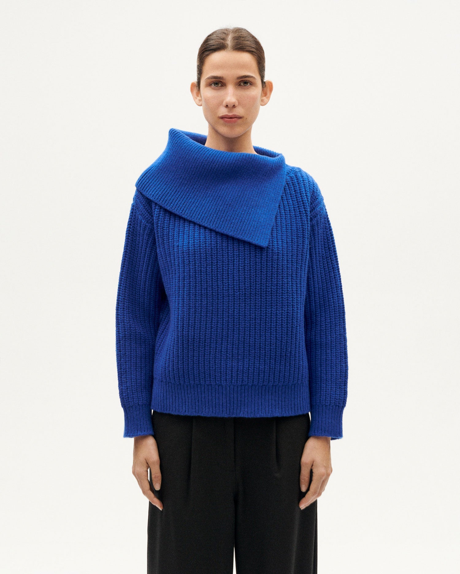 Sua blue wool sweater