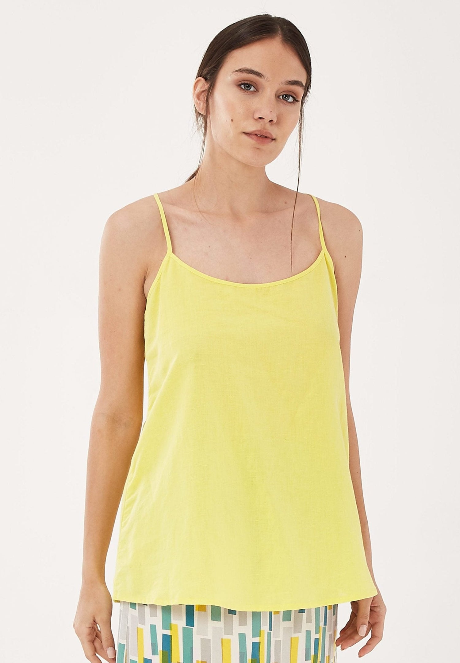 Women's Linen Blend Spaghetti Strap Top Lemonade
