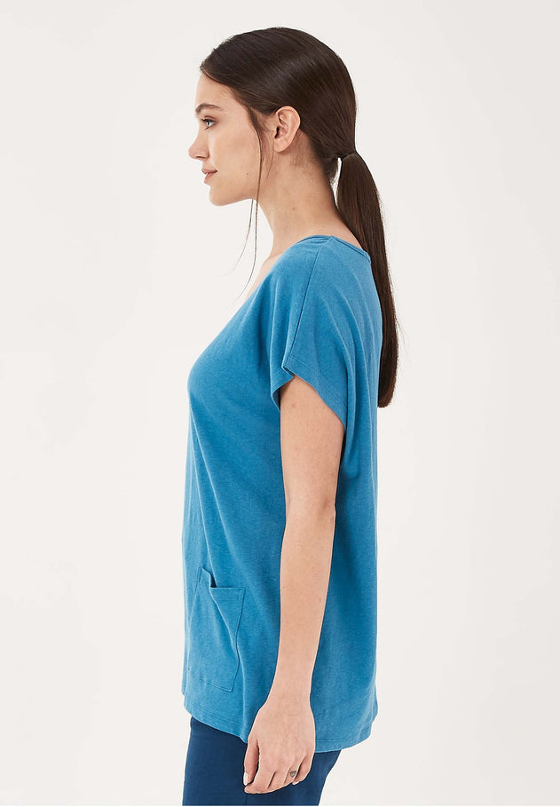 Women's Linen Blend T-Shirt With Front Pockets Ocean