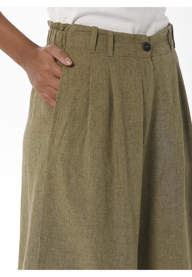 Women's Pleated Linen Blend Shorts Olive