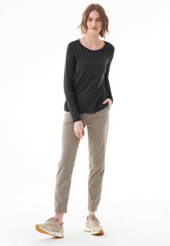 Women's Round Neck Long-Sleeve T-Shirt Black