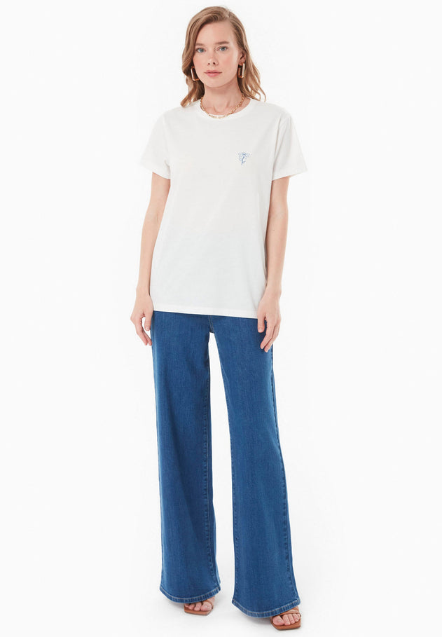 Embroidered Flower T-Shirt Off-White
