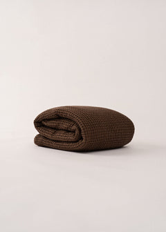 Waffle_blanket_Mocha_Brown_1fa26121-0fb8-4a86-a987-350cc07926b7.jpg?v=1767274604