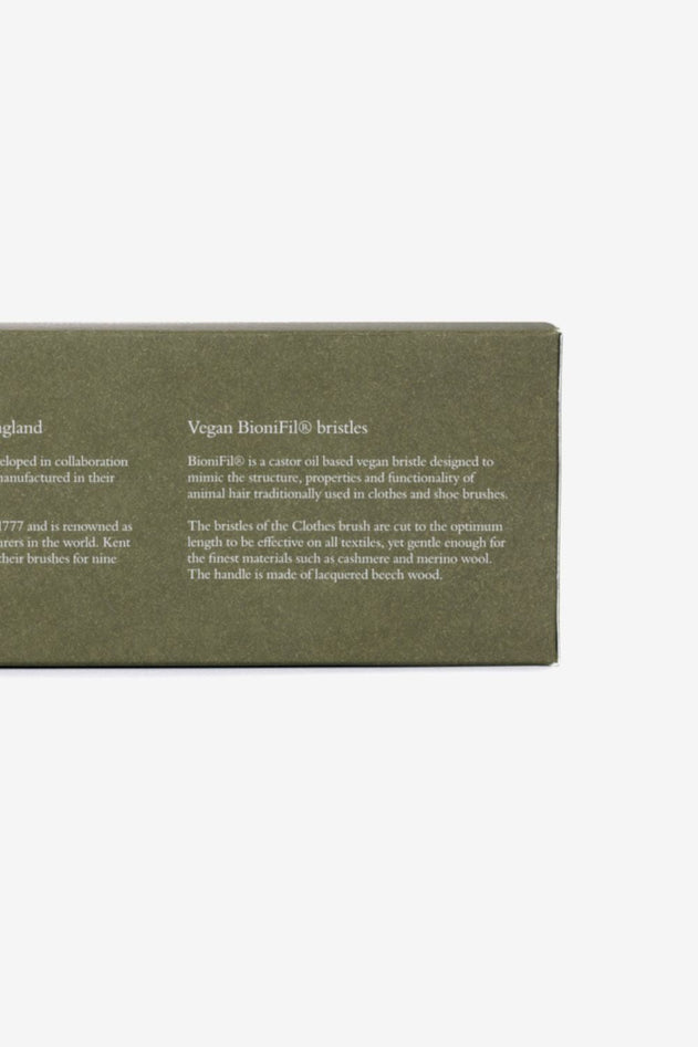 Arkivé Care Clothes Brush